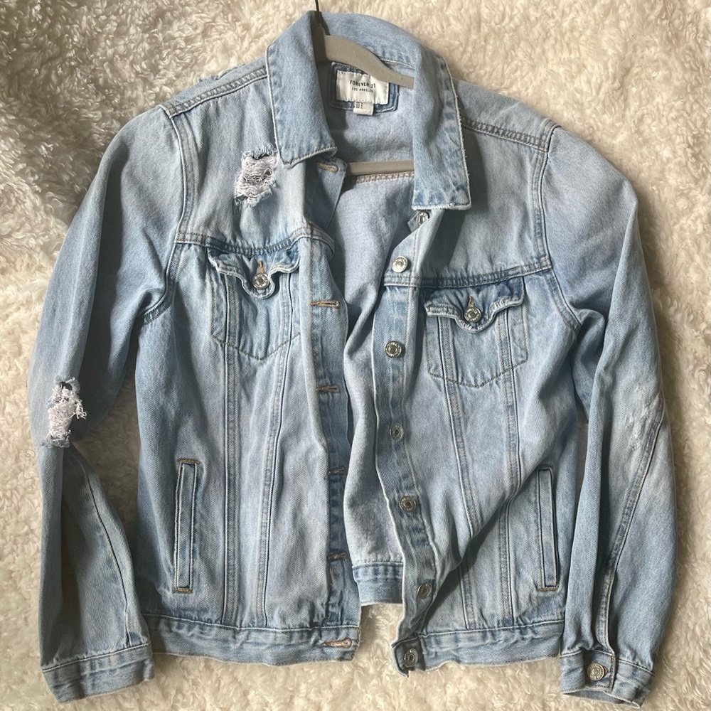 Forever 21 distressed jean jacket. Size large